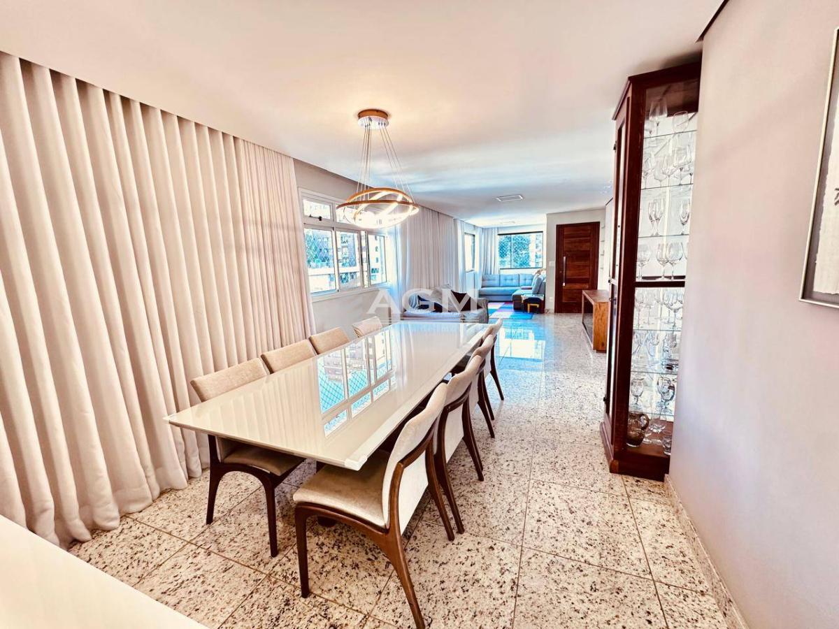 VENDIDO! Apartamento com 04 quartos à venda no Bairro Serra